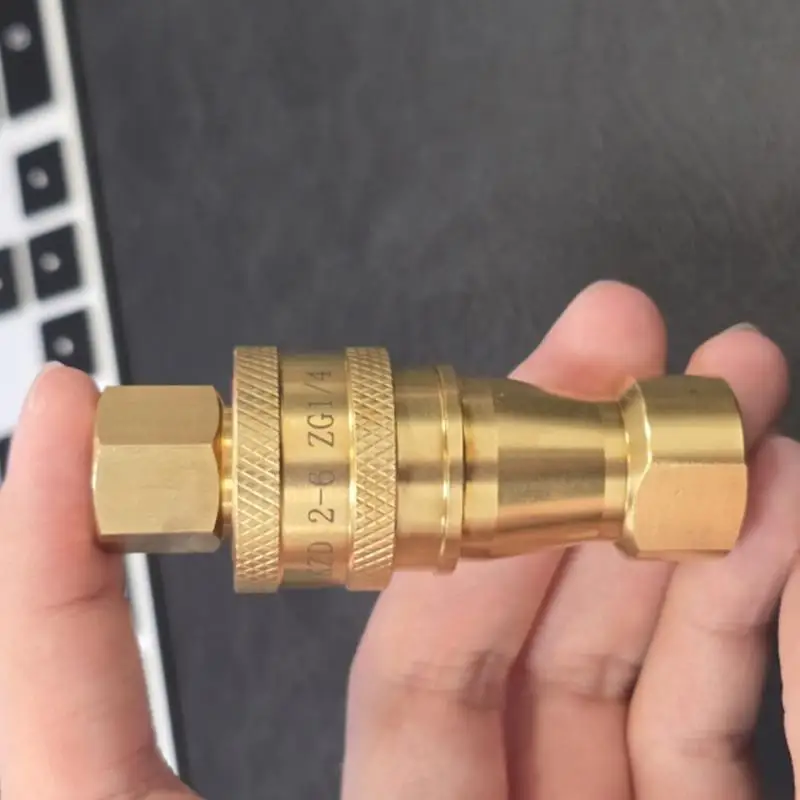 652F Pack of 4 1/4 Foot Quick Separate Bronze Regulators Tall Pressure Worldwide current Cleaning Equipment