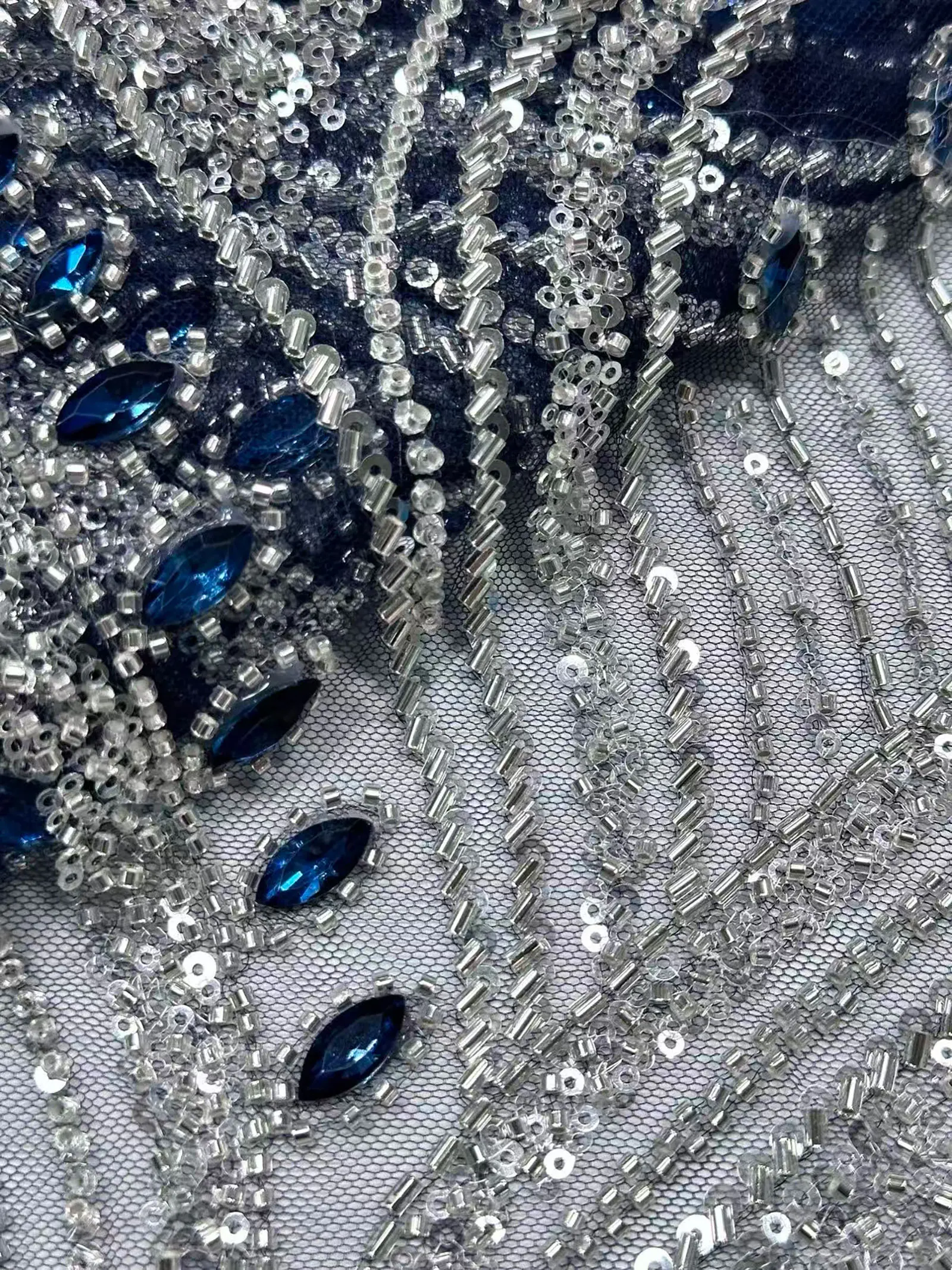 5 Yards rosa modischer nigerianischer Perlen-Stein-Tüll-Spitzenstoff, afrikanischer Pailletten-Netzstoff zum Nähen von Brautkleidern – Detail 22