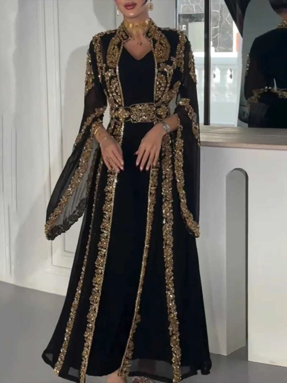 Chique tweedelige damesavondjurk Nieuwe elegante lovertjes Celebrity Prom Gown Kaftan A-lijn op maat gemaakte jurken Robe De Mariée