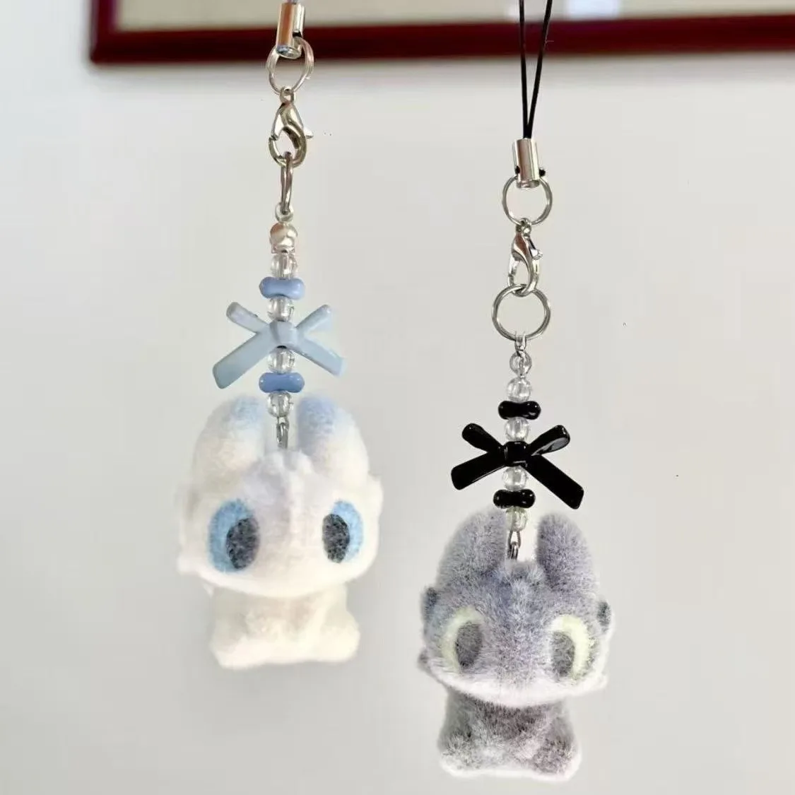 

Kawaii аниме Night Fury беззубий милый мультфильм свет Fury флокирующийся рюкзак брелок на молнии аксессуары друзья подарок на день рождения