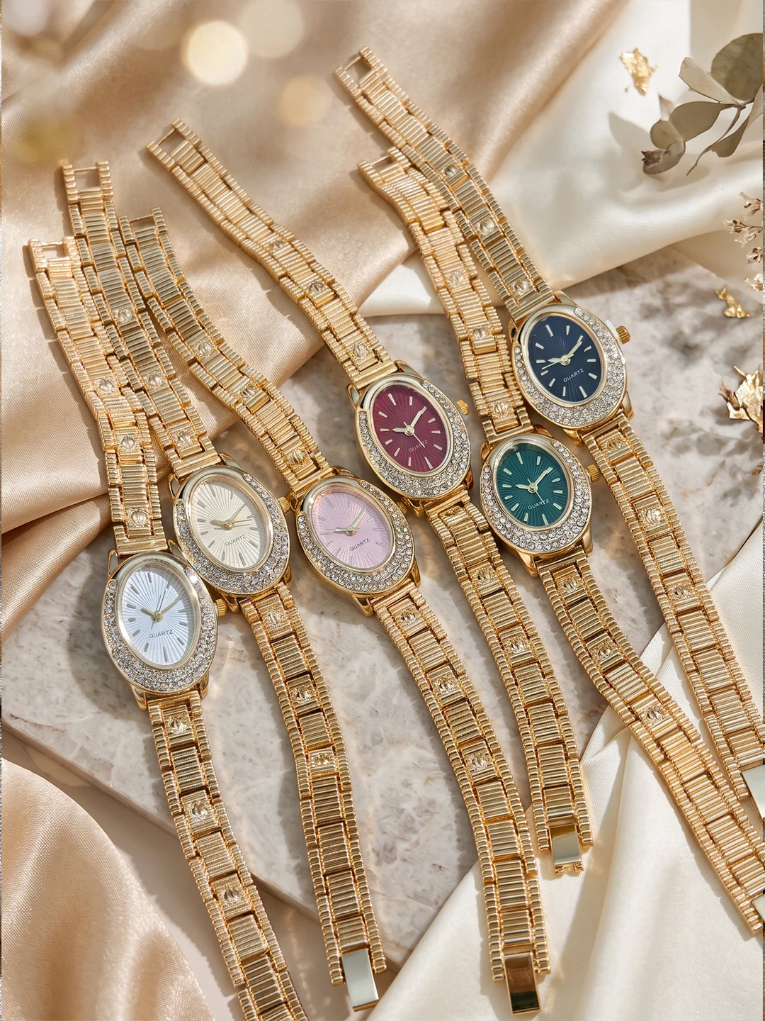 Premium Chic Curved Moon Oval Diamond Dial Fashion Gold Watch for Woman