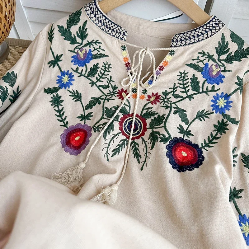 Women Spring Blouse Ethnic Style Retro Literature Loose Embroidered Cotton Linen Round Neck Pullover Shirt Casual Top A21