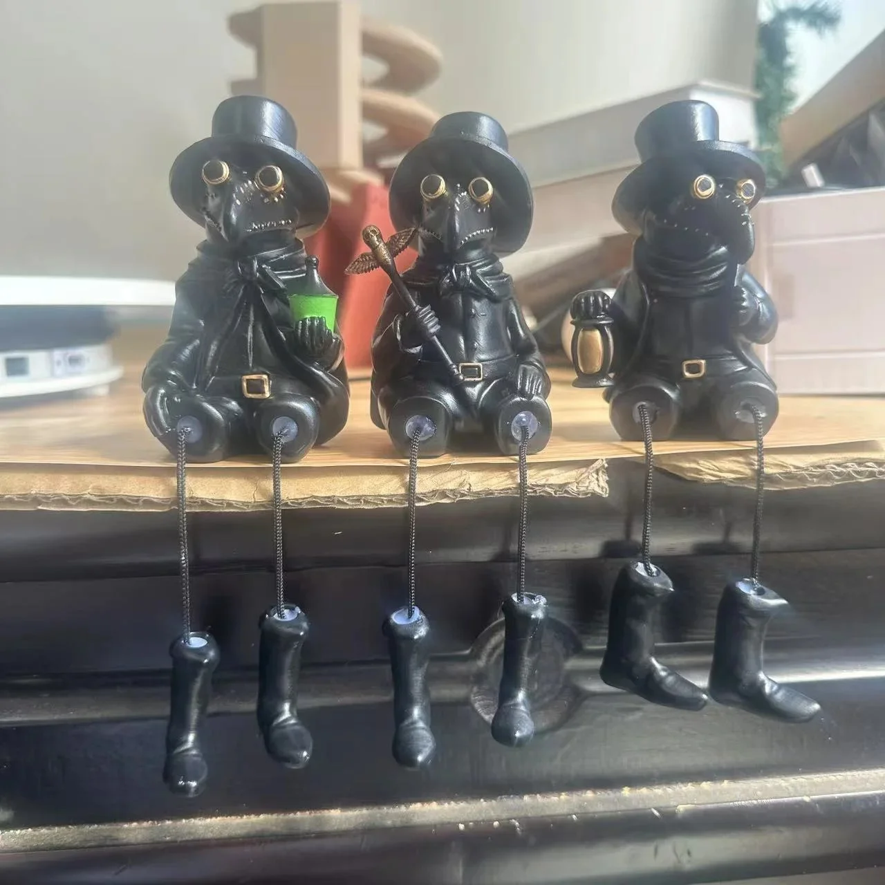 3pcs Plague Doctor Resin Figurine Hanging Leg Statue Shelf Sitter For Halloween Party Decoration Home Desktop Gothic Decor Gift
