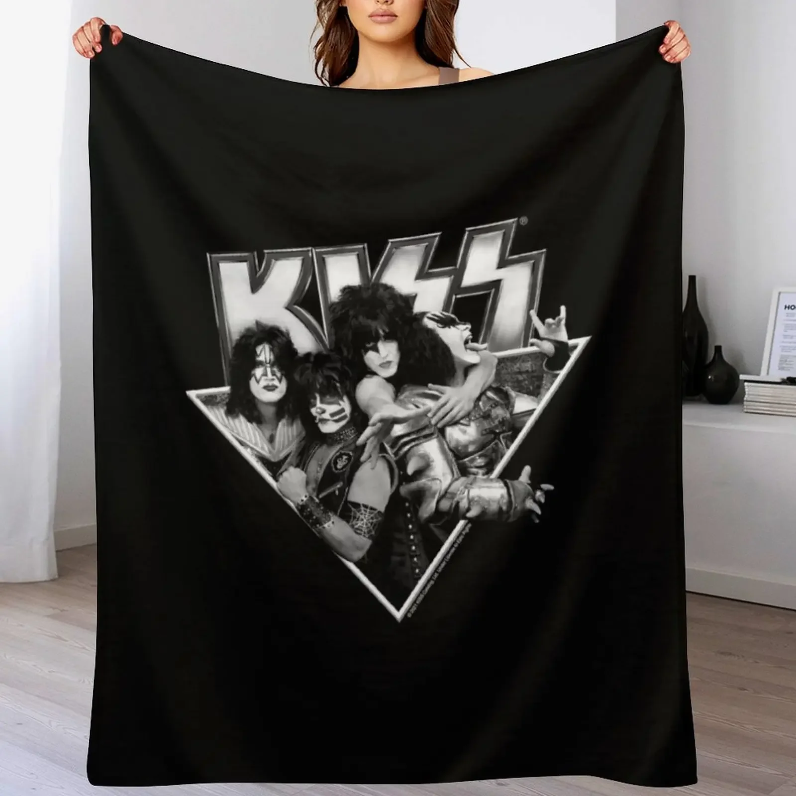 

KISS  The Band - Members Metal Triangle (Black and White) Throw Blanket Soft Bedroom Blanket for Night Sleeping