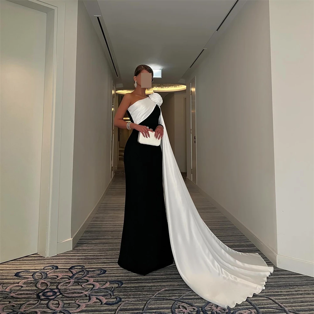 

Tarot Contrast Color One Shoulder Prom Dresses Saudi Satin Sheath Diagonal Collar Evening Gowns Floor Length Formal Party Dress