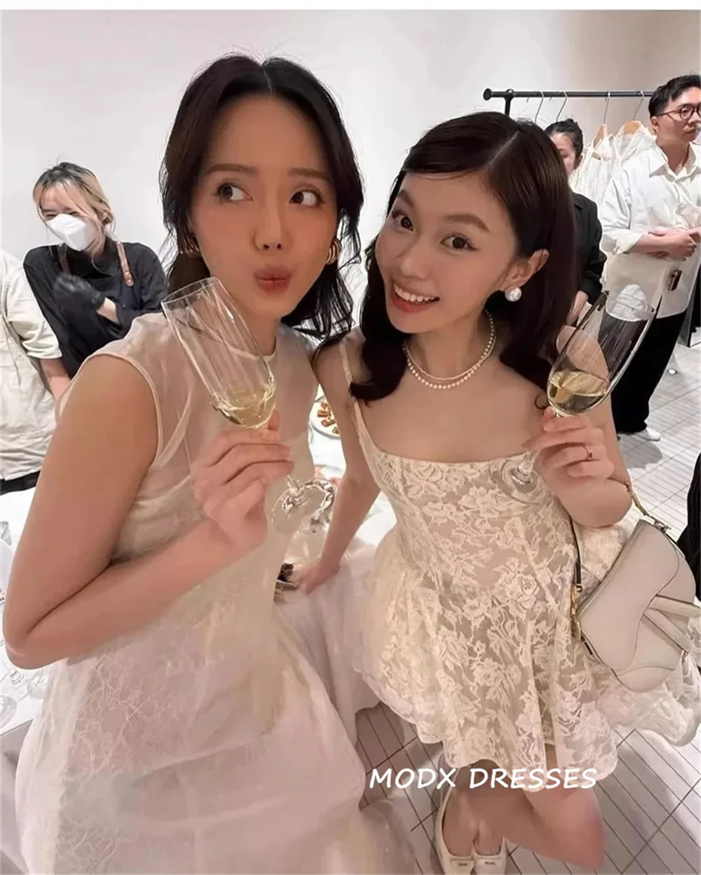 MODX Luxury Mini Lace Wedding Party Dress Square Collar Sleeveless Bridal Gowns A line Short Engagement Party Dresses Customized