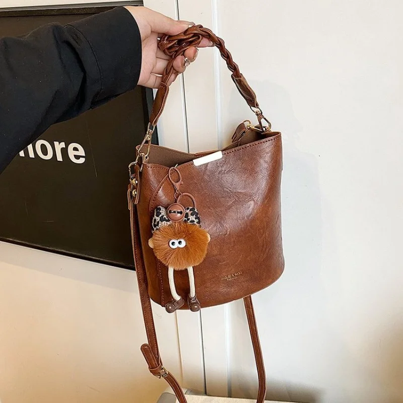 Стильная женская сумка из воловьей кожи Boasting Estonia Повседневная просторная мягкая повседневная современный вид