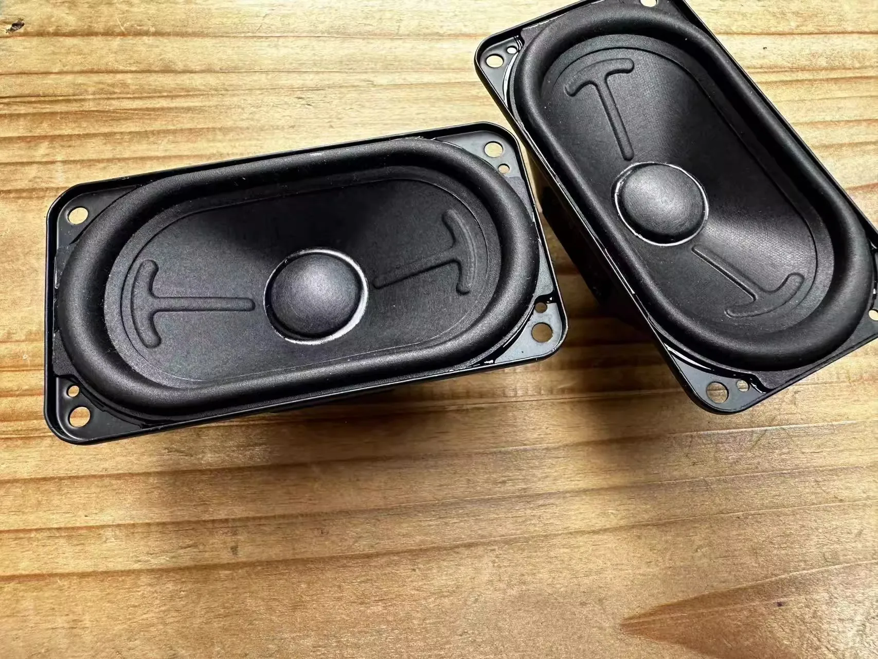 

2 шт. GHXAMP для Harman Premium DIY Bluetooth среднечастотный динамик: гоночный трек 90x50 мм, неодимовый, 4 Ом, 15 Вт