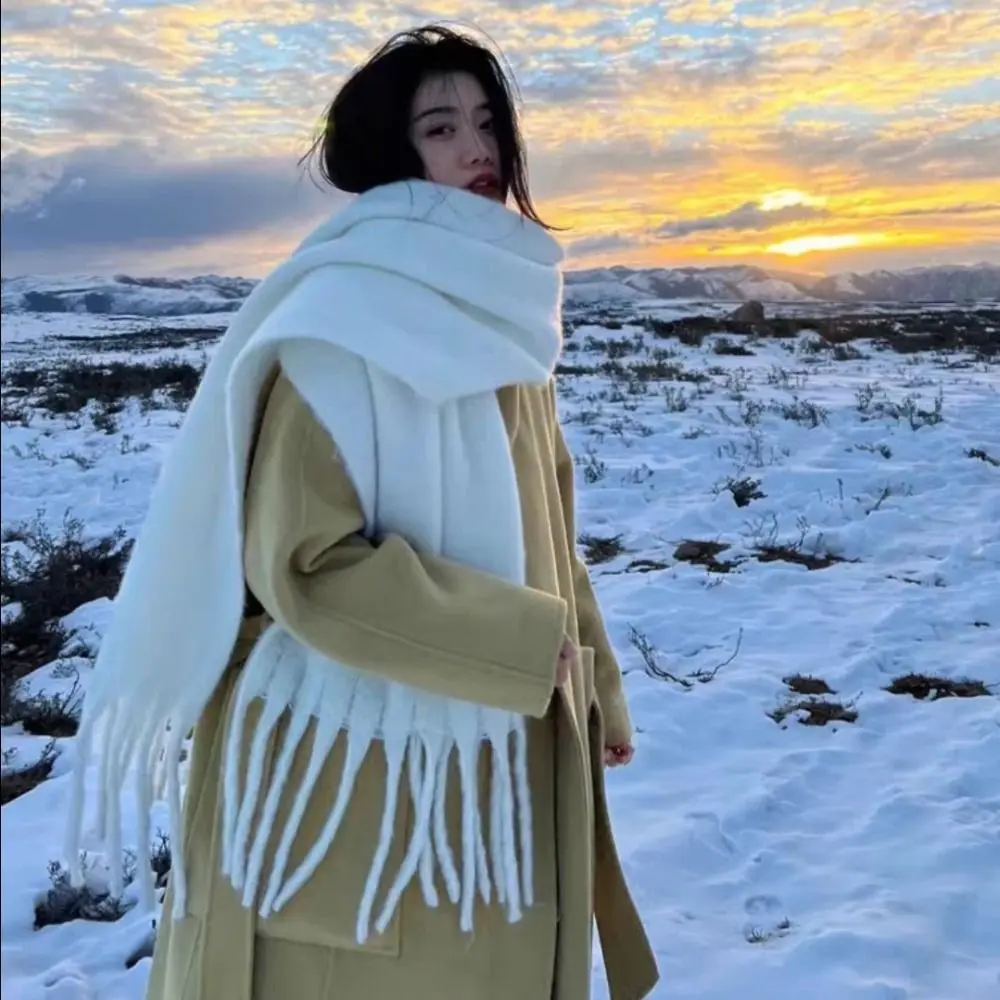 

Elegant Warm Winter Cashmere Scarf Soft Mohair Long Tassel Scarves Solid Color Thickened Fringed Shawls Girls