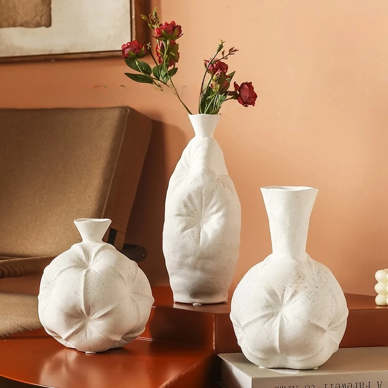 Creative Ceramic Vase Abstract Wrinkled Flower Vase Pillow Ceramic Pot Flower Vases Terrarium Home Decoration Accessories