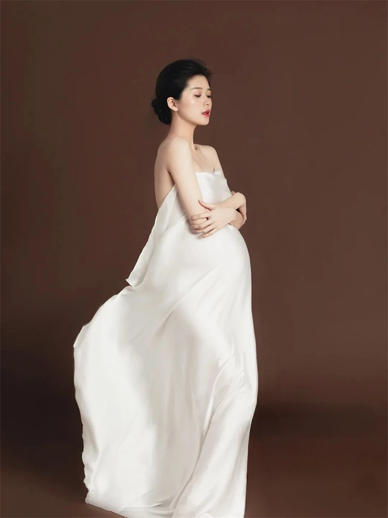 White Maternity Photography Props Maxi Maternity Gown Silk Cloth Maternity Dress Elegant Satin Shooting Photo Pregnant Dress Plu