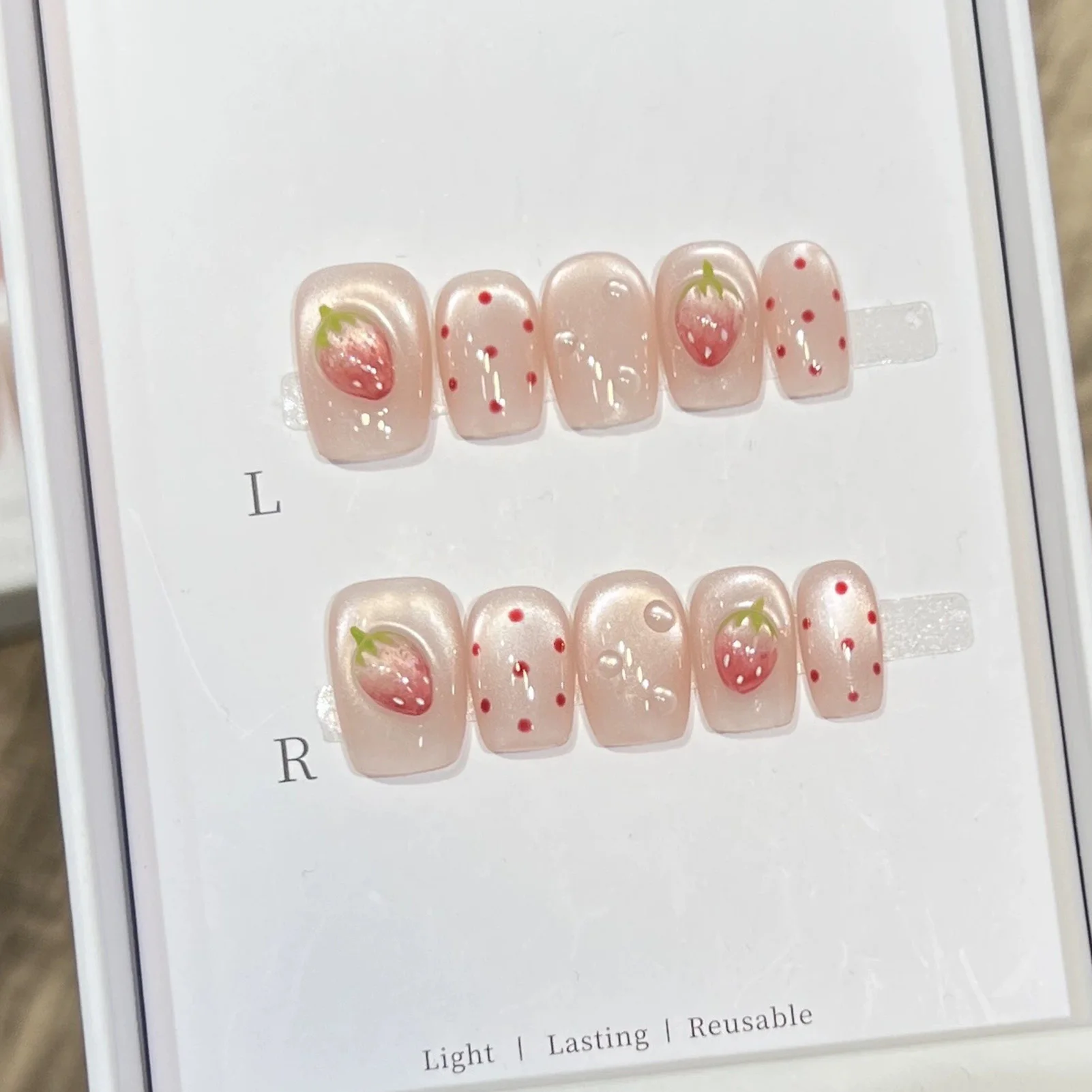 10개입 짧은 사각형 인조 손톱 별/꽃/딸기 프린트 자연스러운 핸드메이드 프레스온 네일 파티 웨딩 DIY 네일 아트용