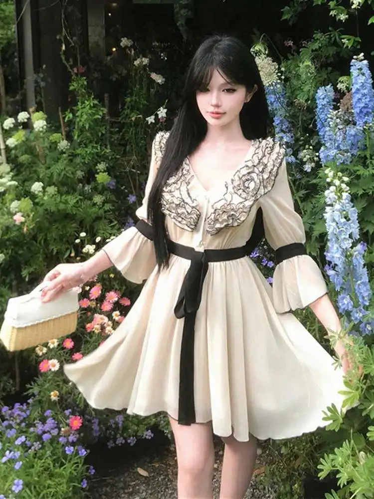 Romantic Heavy Work V-Neck Wooden  Splice Color Block Maxi Skirt High Waist Slim Fit Gentle Dress French Style City Commute
