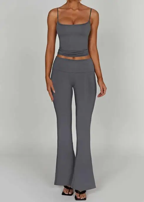 

Summer Women's Sports Yoga 2-Piece Set Solid Color Square Neck Sleeveless Camisole Top and High Waisted Micro Flared Pants Set