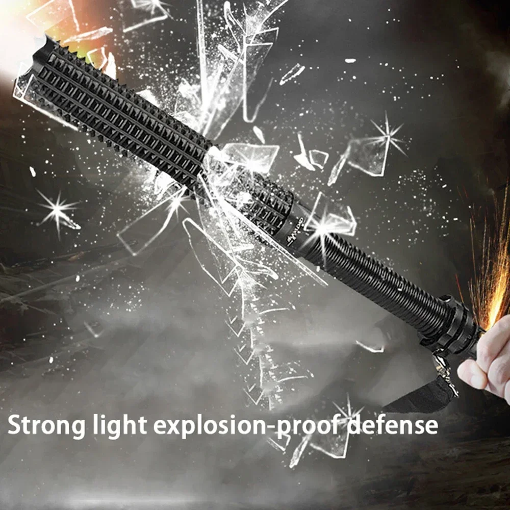 Torcia a LED super luminosa Zoom Torcia tattica 18650 Batteria Torcia in lega di alluminio per autodifesa esterna per caccia Patrol