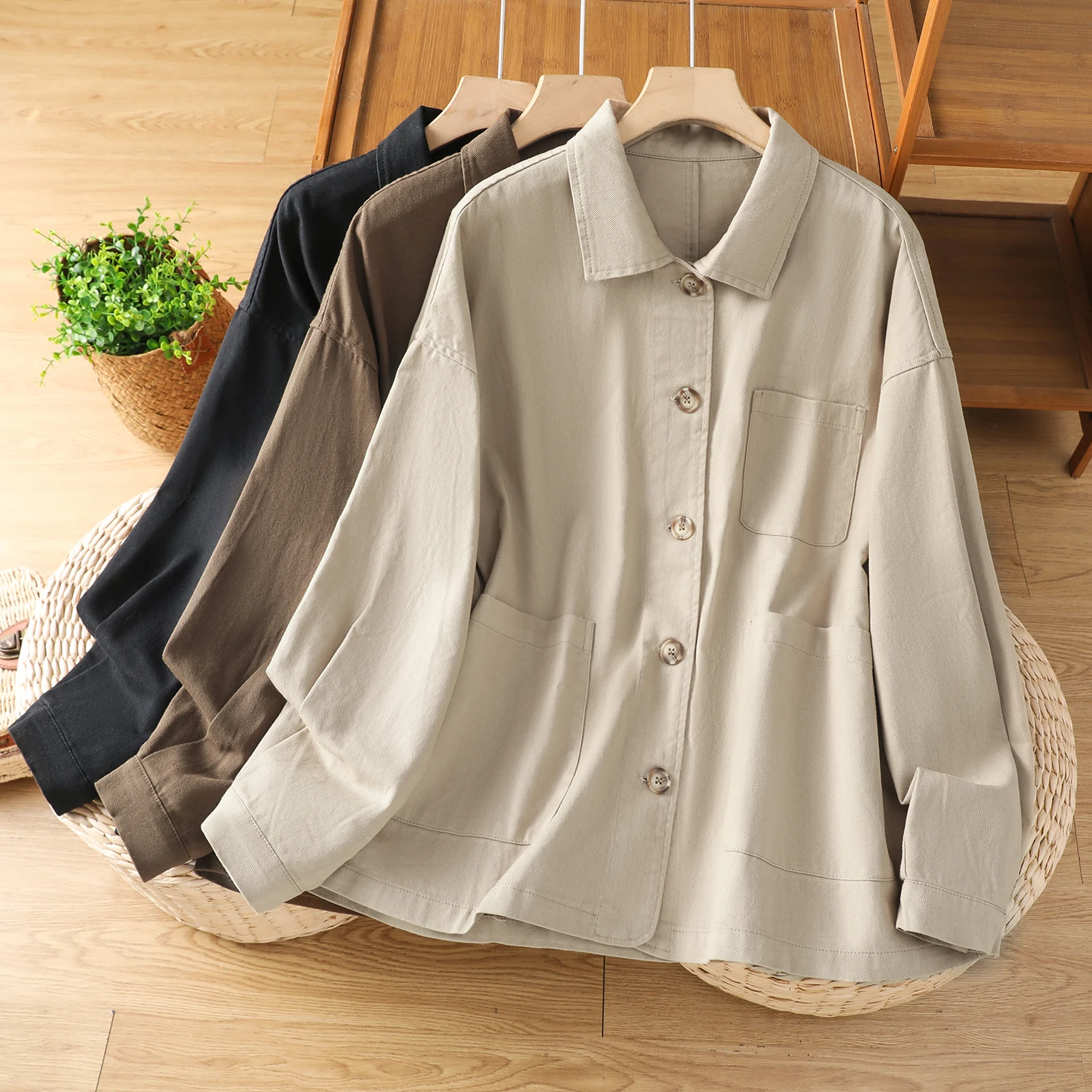 High-End Women's Loose Fit Shirt Jacket Thin Outerwear Spring Autumn 2026 New Style Commute Style Regular Thickness Button Cl...