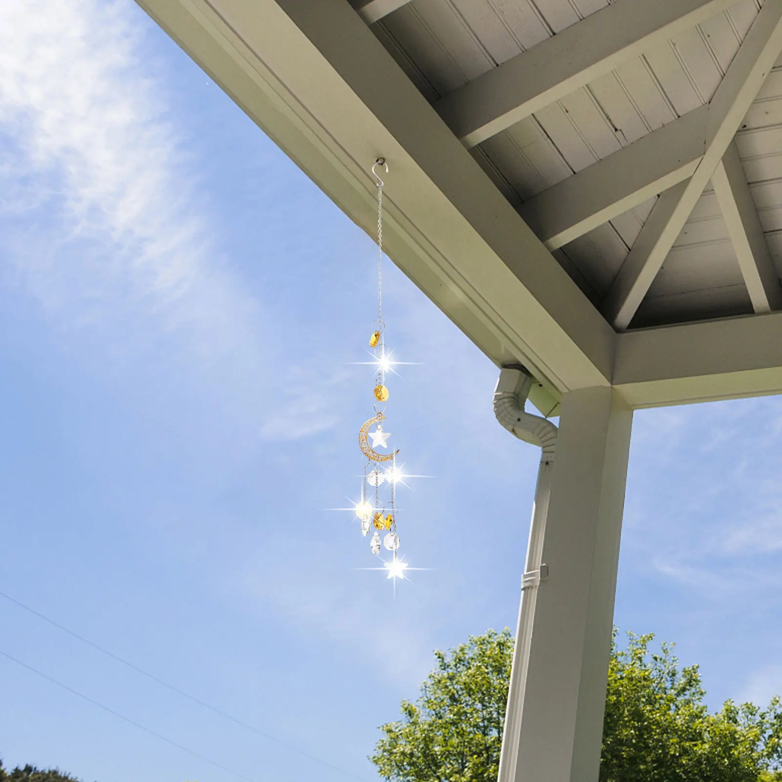 

1Pcs Lovely Moon Shape White Crystal Wind Chime Hanging Decoration Garden Decor Wind Bell Home Accessory