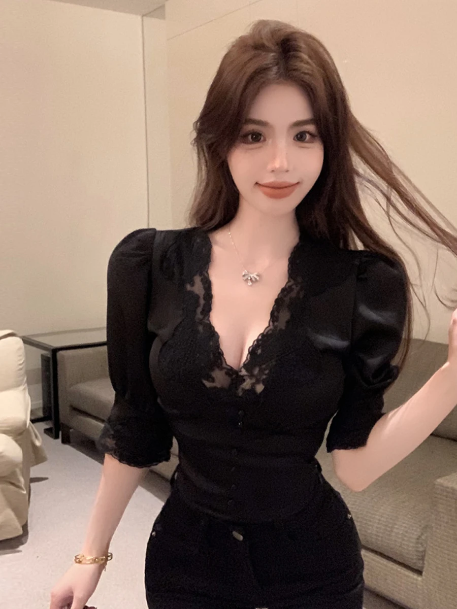 

Нежная ретро-блузка с глубоким V-образным вырезом, кружевными вставками и рукавами-фонариками, сексуальный топ с утягивающим поясом для женщин, во французском стиле