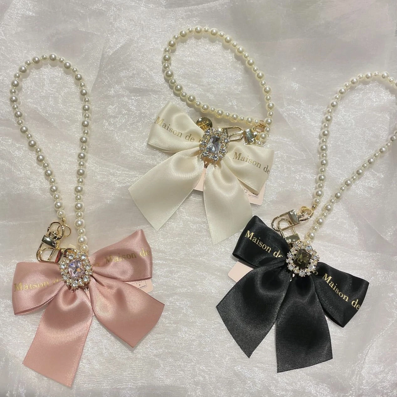 Japanese 11th Anniversary Pearl Bow Mobile Phone Chain Bag Accessories Cute Rhinestone Satin Bow Bag Pendant Keychains