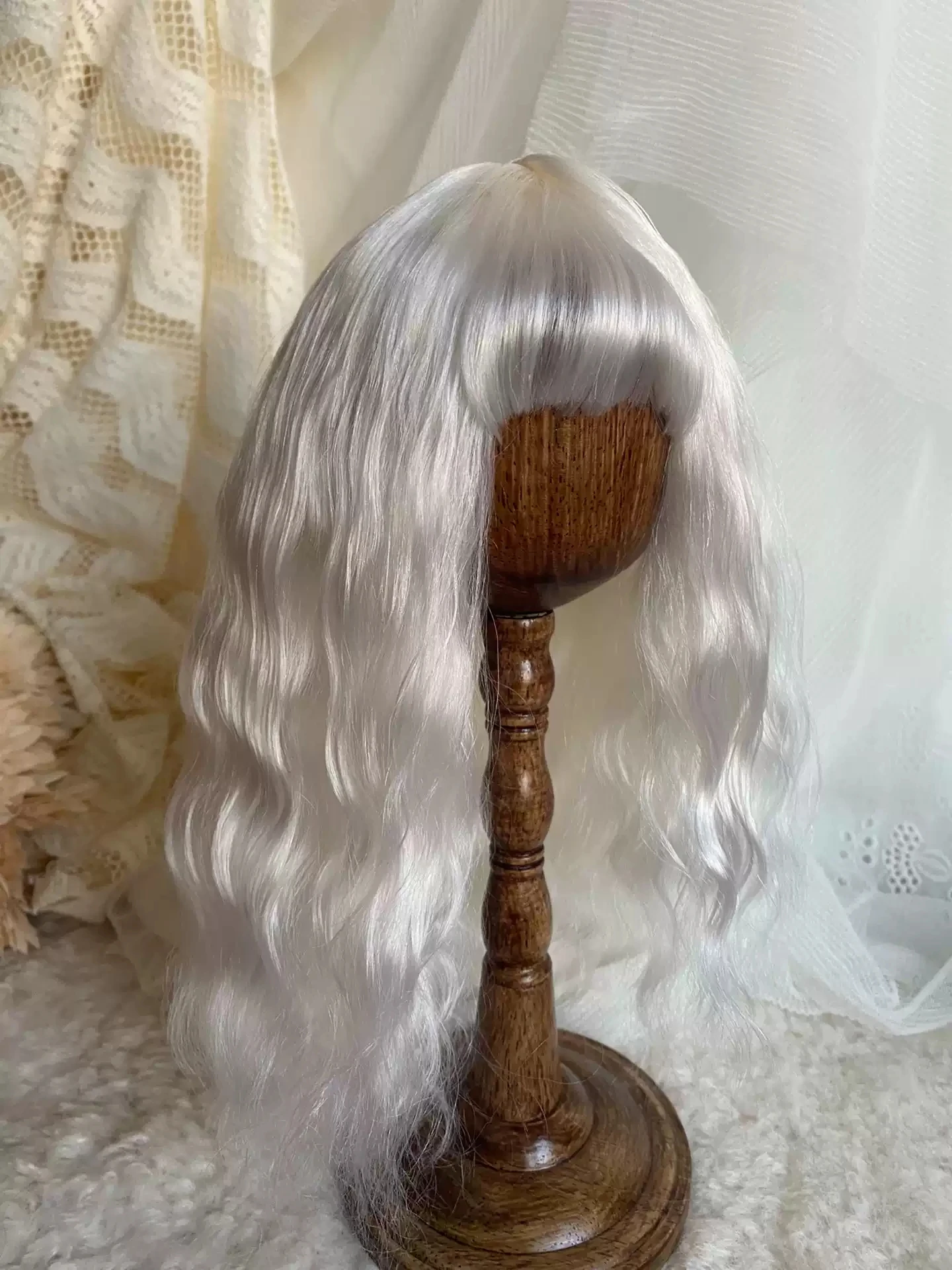 Dula Doll Wigs for Blythe Qbaby Mohair Creamy white rolls 9-10 inch head circumstance