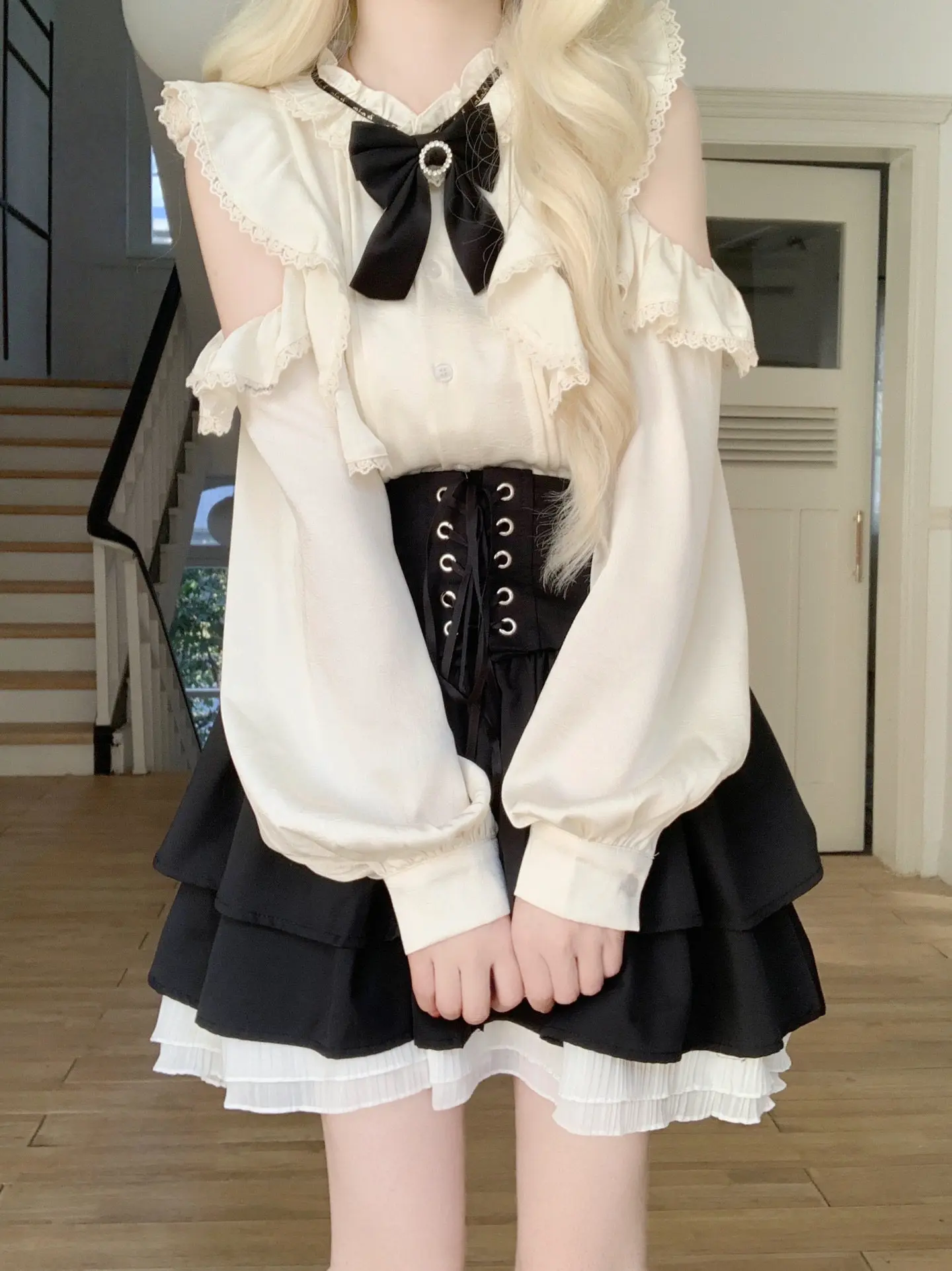 

Y2K Spring and Autumn Inner Top Sweet Hollow Short-sleeved Long-sleeved Jk Lolita Style Shirt Japanese Kawaii Women Summer Skirt