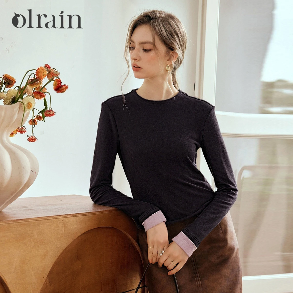 OLrain Women Black Elastic Knit Long Sleeve T-shirt 2026 Winter New Slim Fit Color Block Cuff Casual Base Layer Top O57DT002286