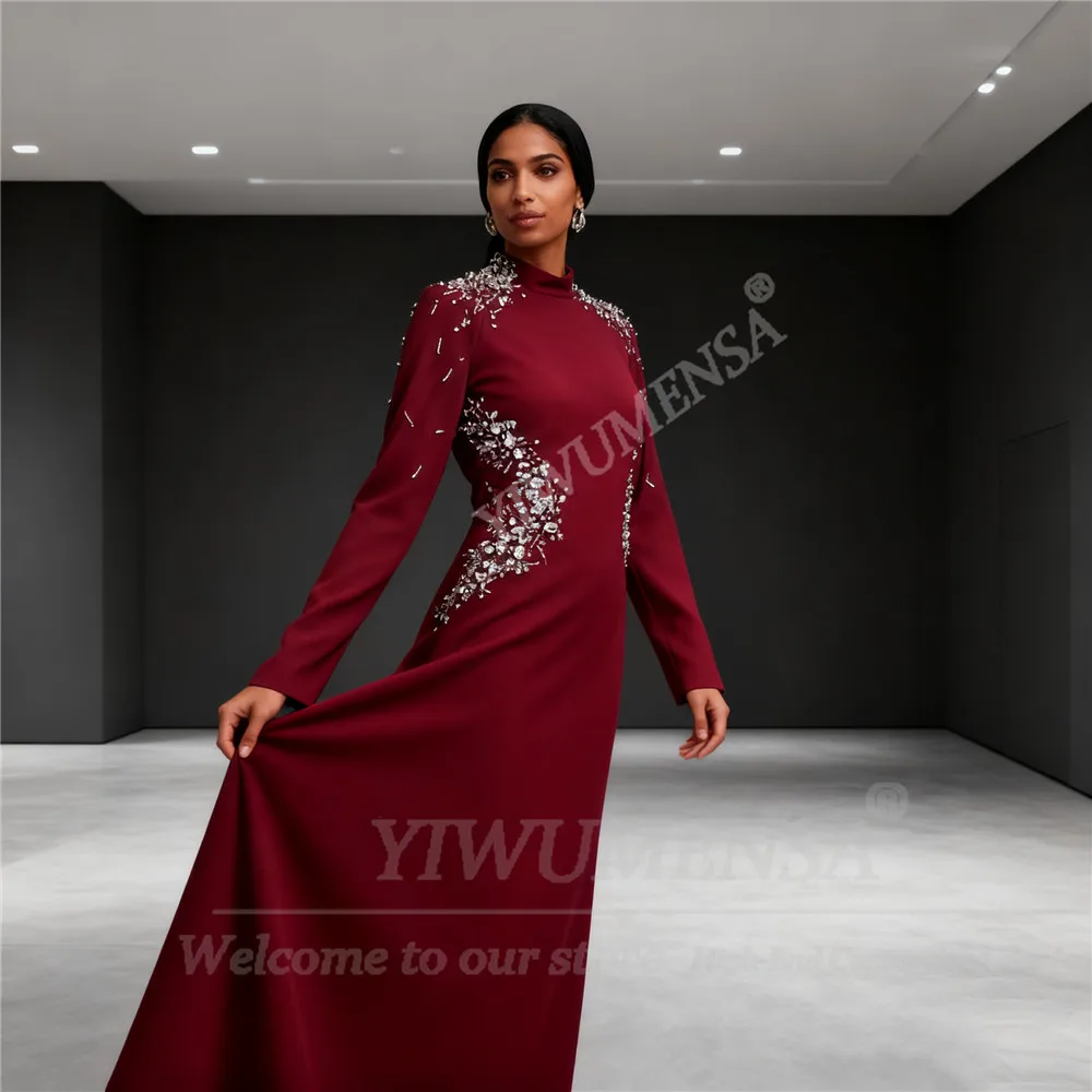 ชุดราตรีผ้าชีฟองสีไวน์แดงประดับคริสตัลสำหรับเจ้าสาว คอสูง แขนยาว ชุดออกงานพรอม ชุดงานเลี้ยง ชุดรับรองสำหรับสุภาพสตรี