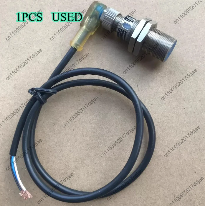 Iwq050bm50va3 proximity switch is in good working order, taken in kind