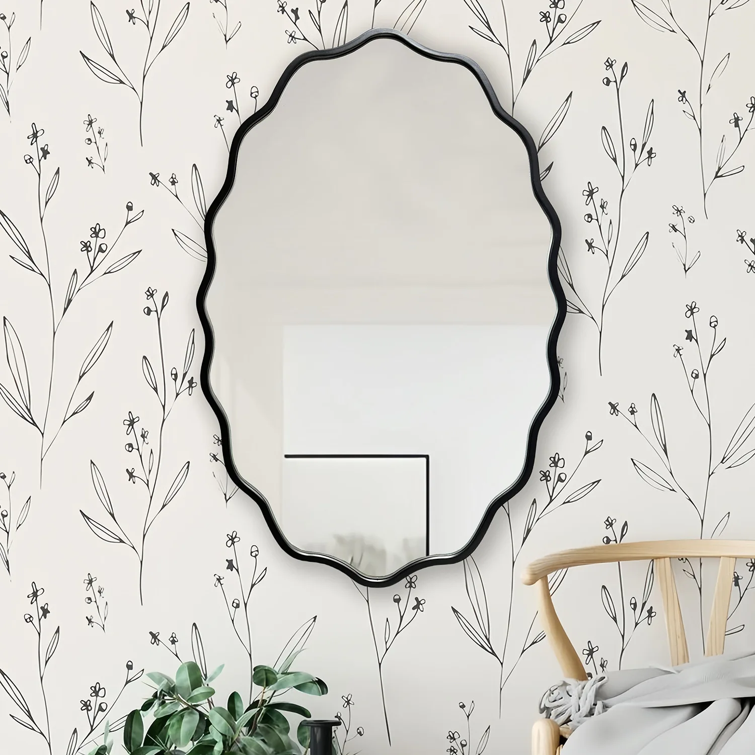 

Light luxury decoration wall-mounted bedroom wall-mounted special-shaped makeup mirror European living room French mirror