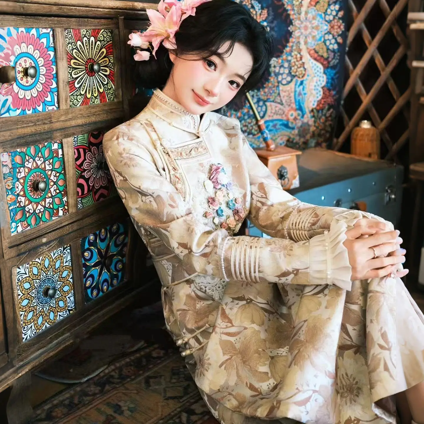 

Fashion Travel Chinese Dress Exquisite Three-dimensional Flower Splicing Cuffs Daily Photography Elegant Lol Mongolian Clothing