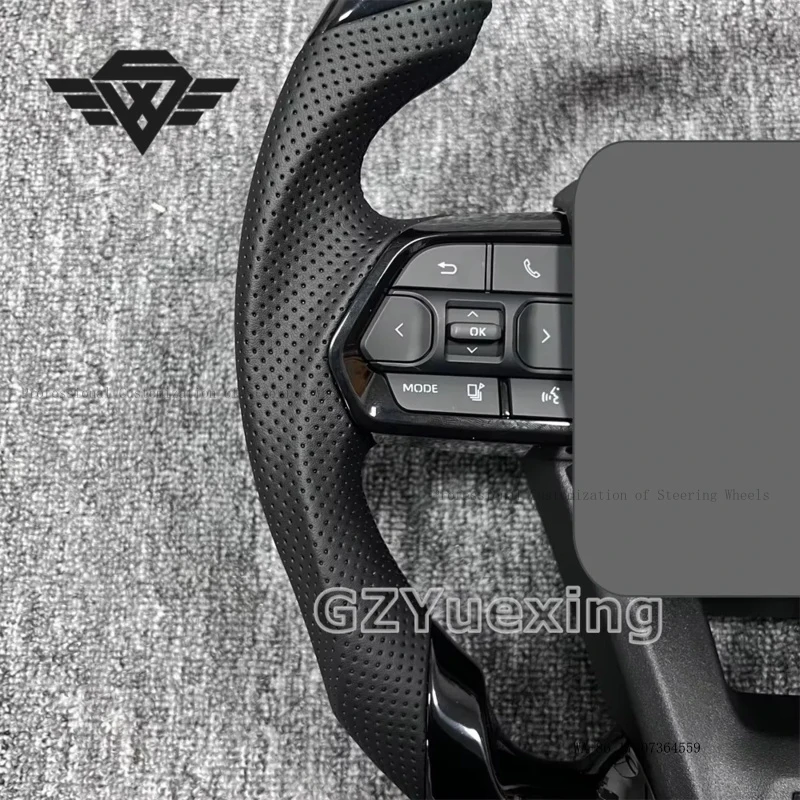 Peach Wood Piano Black Car Steering Wheel for TOYOTA Land Cruiser LC200 LC300 Prado 120 150 200 LC79 LC70 LC76 FJ70 FJ79 FJ200