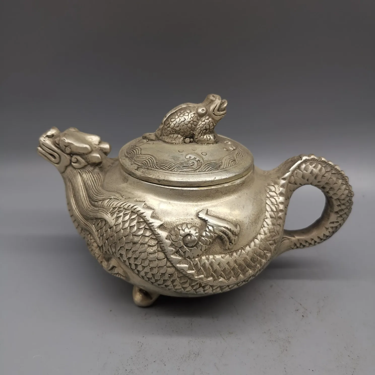 

White Copper Chinese Carving Brass Dragon Teapot Metal Crafts Home Decorationng