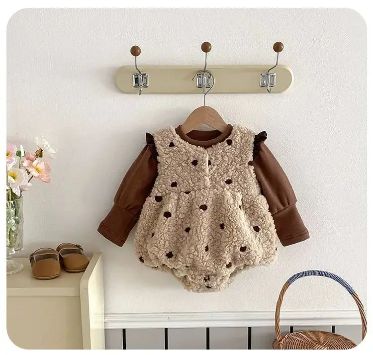

Baby Clothes Autumn and Winter Clothes Little Princess Romper Onesie Baby Girl Winter Fart Triangle Romper