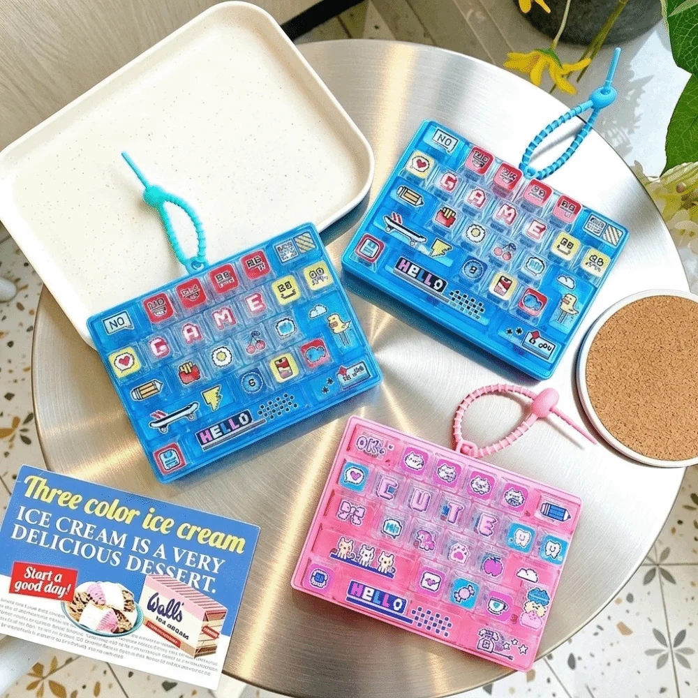 Creative 26-Keycap Keychain Cartoon Pattern Pixel Button Fidget Gadget Hand-play Pendant Portable Design Sensory Charm Office