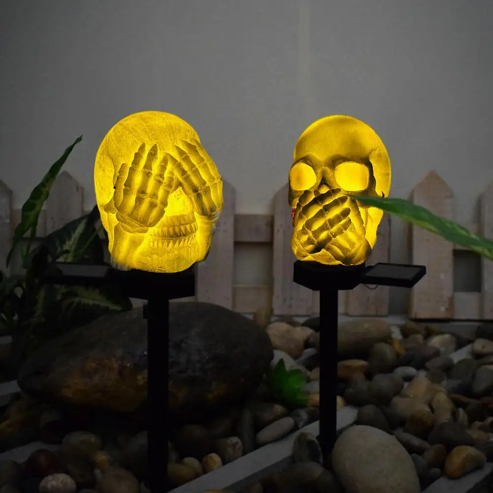 

Halloween Solar Light Solar Led Lamp Spooky Solar Skull Lawn Lights Waterproof Automatic Charging Easy to Install Halloween