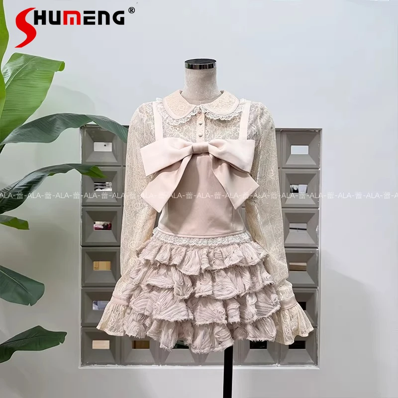 

Женские модные комплекты из двух предметов на весну 2026: элегантные пуловеры с бантом и длинными рукавами, юбки-карандаш, комплекты-платья