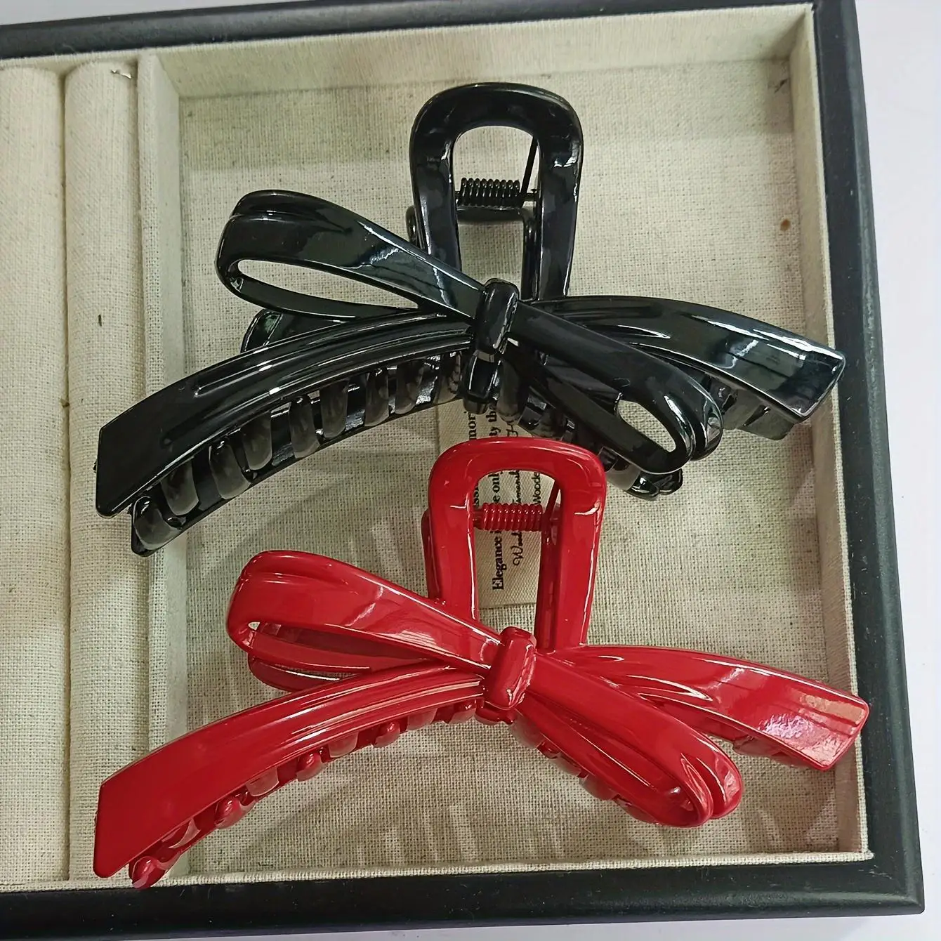 2개 여성용 블랙 레드 샤크 헤어 클립 집게핀, 뒷머리 드레스용 심플하고 데일리 파티에 적합한 디자인