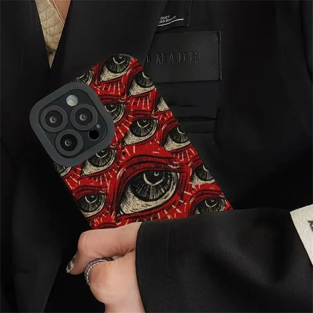 Moda Spooky korkunç kırmızı göz silikon kılıf iPhone 13 14 15 16 Pro Max 11 12 Mini 7 8 artı X XR XS MAX yumuşak darbeye kapak