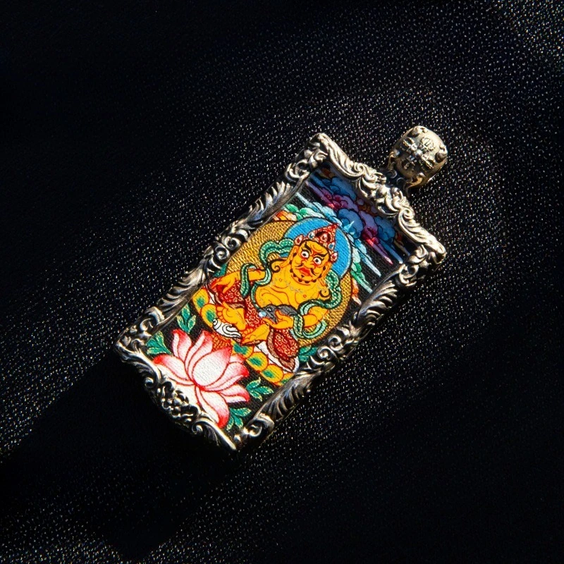

Hand painted Thangka natal Buddha Zakiram Huang God of Wealth pendant necklace
