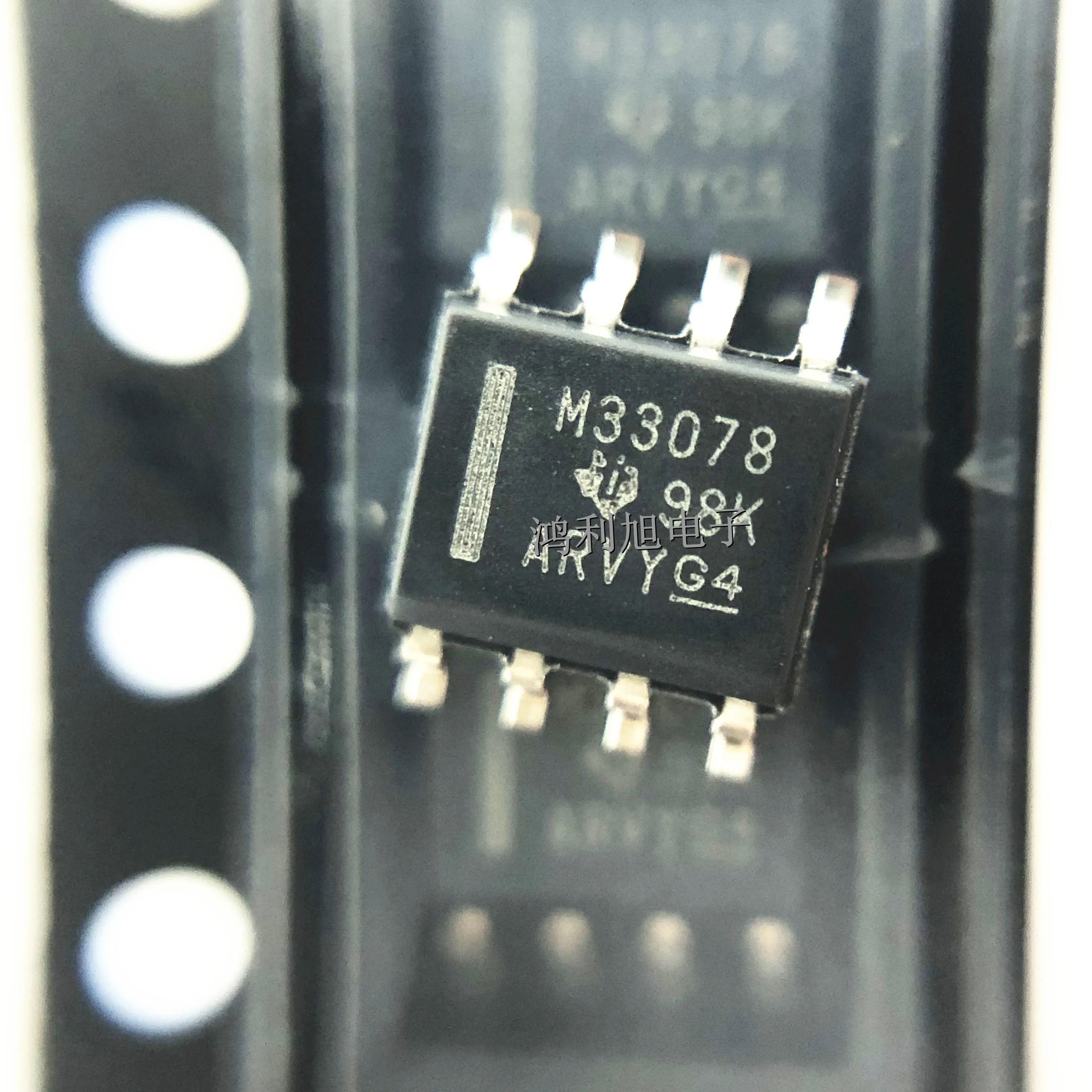 10 قطعة/الوحدة MC33078DR صنع: M33078 Op Amp مضخم صوت مزدوج منخفض الضوضاء ± 18 فولت/36 فولت 8-Pin SOIC T/R