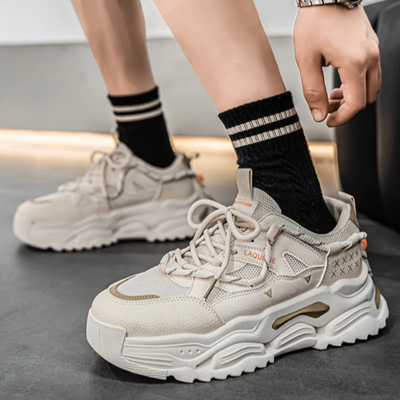 Men's Sports Shoes with Thick Soles Increased Height Large Size Fashionable Niche Street Style Breathable Trendy Running Shoes
