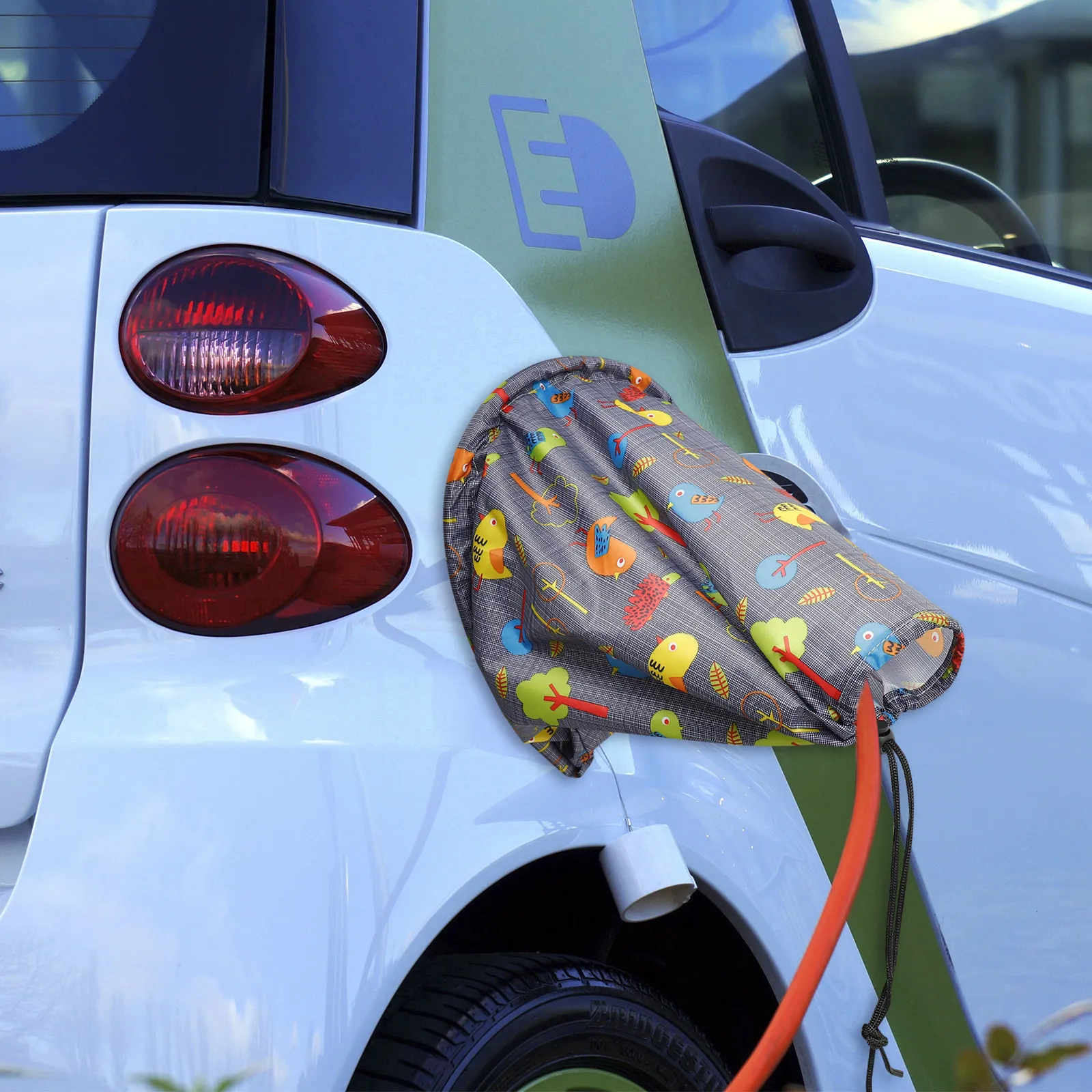 

Водонепроницаемая пылезащитная крышка для зарядного порта автомобиля с магнитным креплением для использования на улице