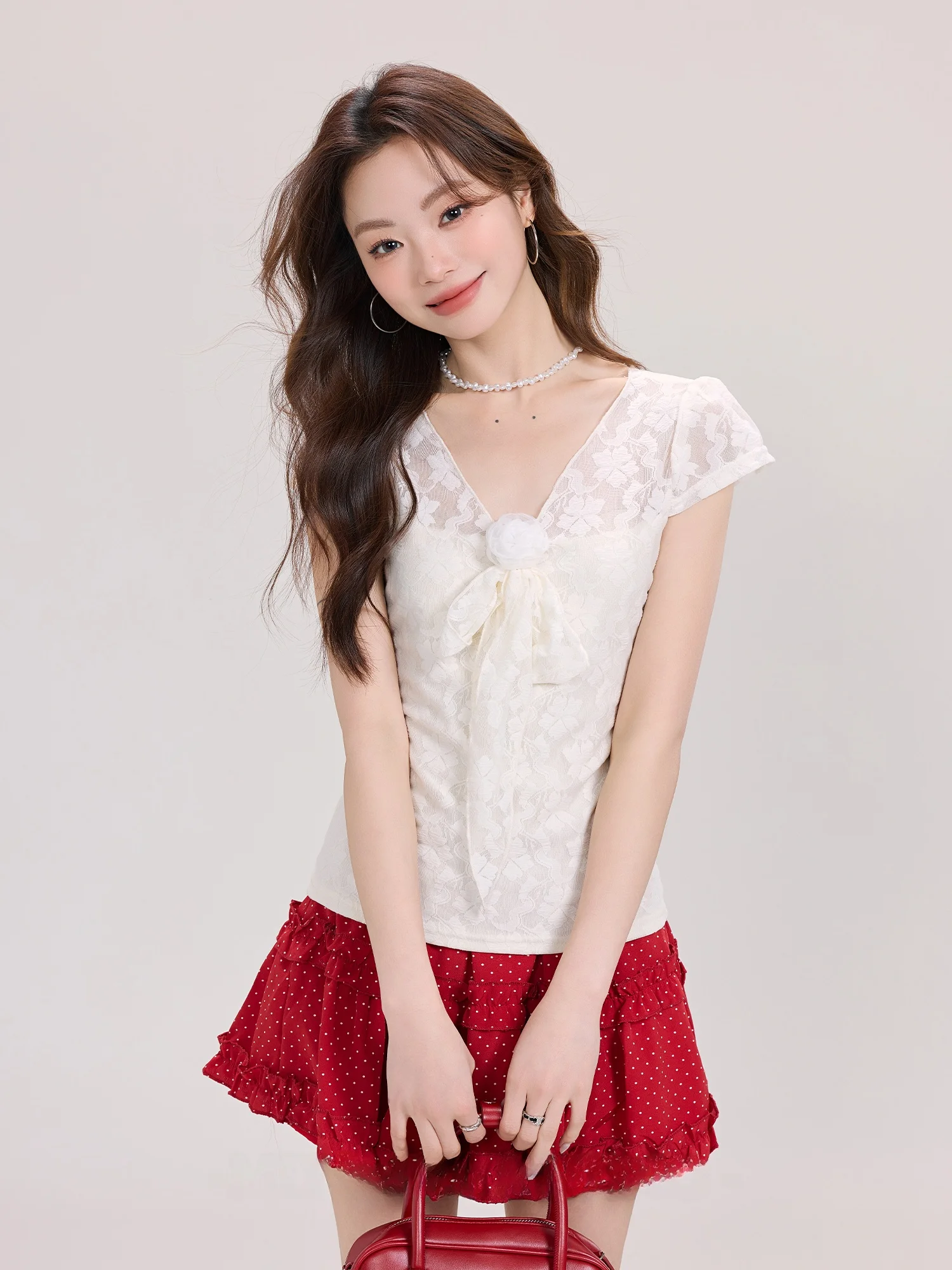 

Ele Lace Crop Top Women's V-ne Flower Design Summer irt Pure Desire Sle Faionable Unique Beautiful White Blouse