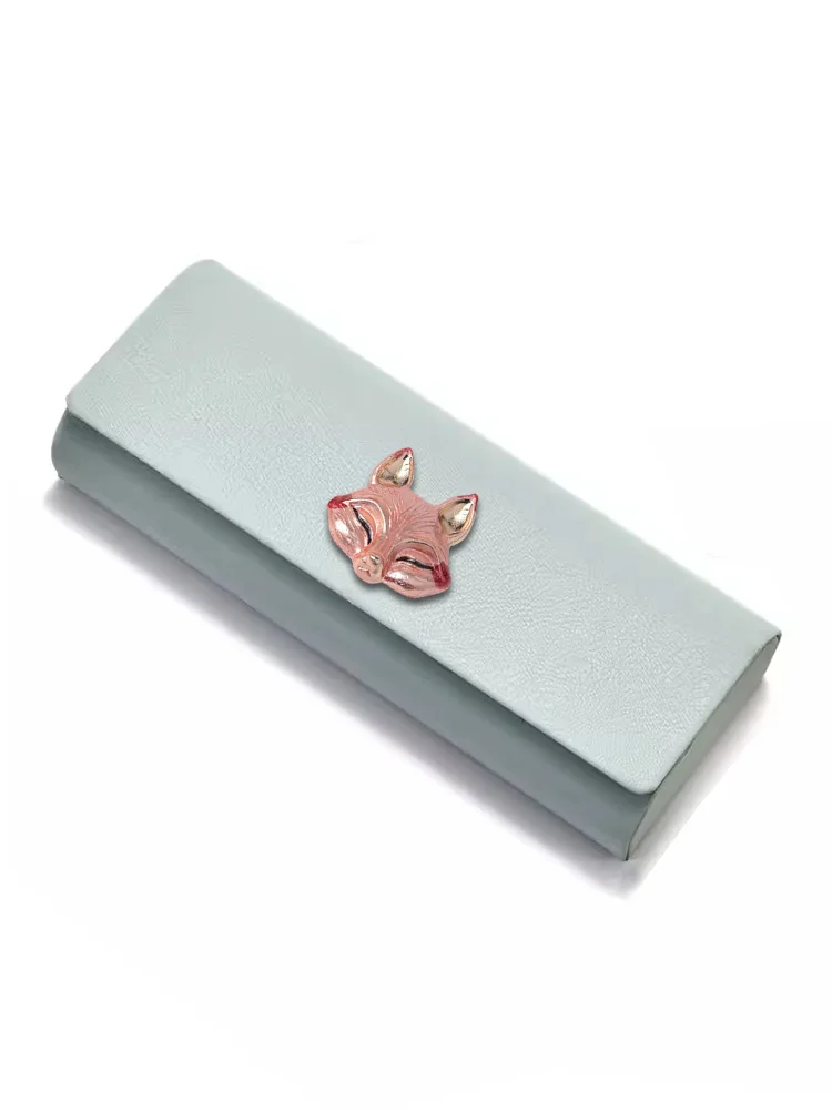 

EyeEyewear Cases: Men & Women - Detailed Butterfly Decor, Gilded Gold