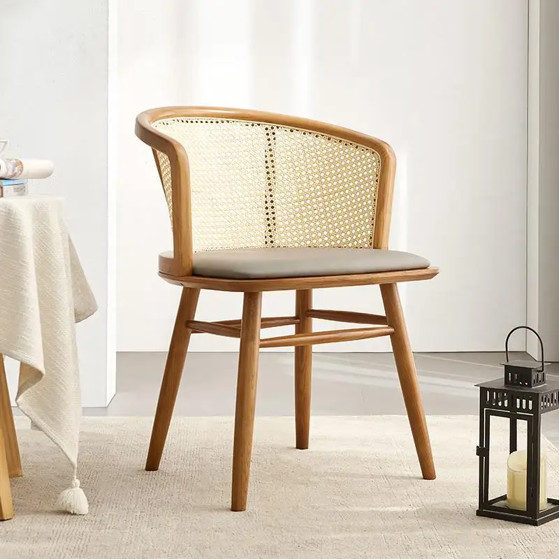 

Nordic solid wood dining chair retro home rattan chair designer hotel restaurant back chair light luxury