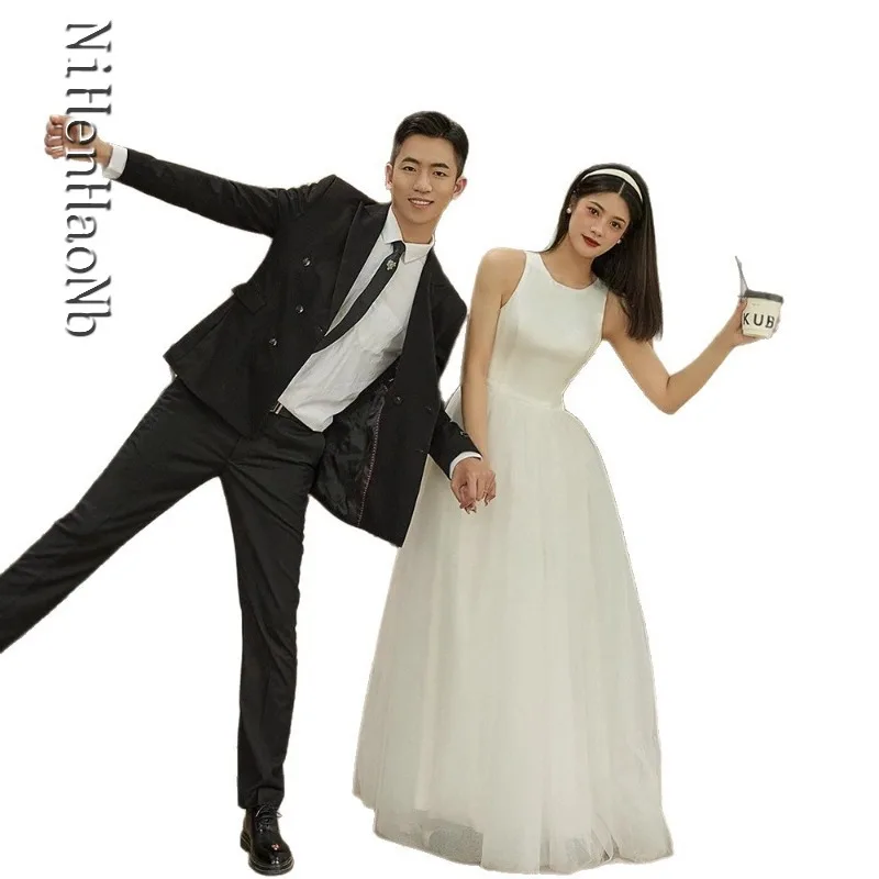 Robe de mariée légère coréenne, blanche, sans manches, robe de fiançailles, nouvelle collection 2025