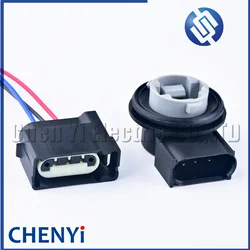 3 Pin Rear tail light brake light turn signal fog lamp bulb base lamp socket plug 3157 for Chevrolet Equinox Ford F150 JEEP