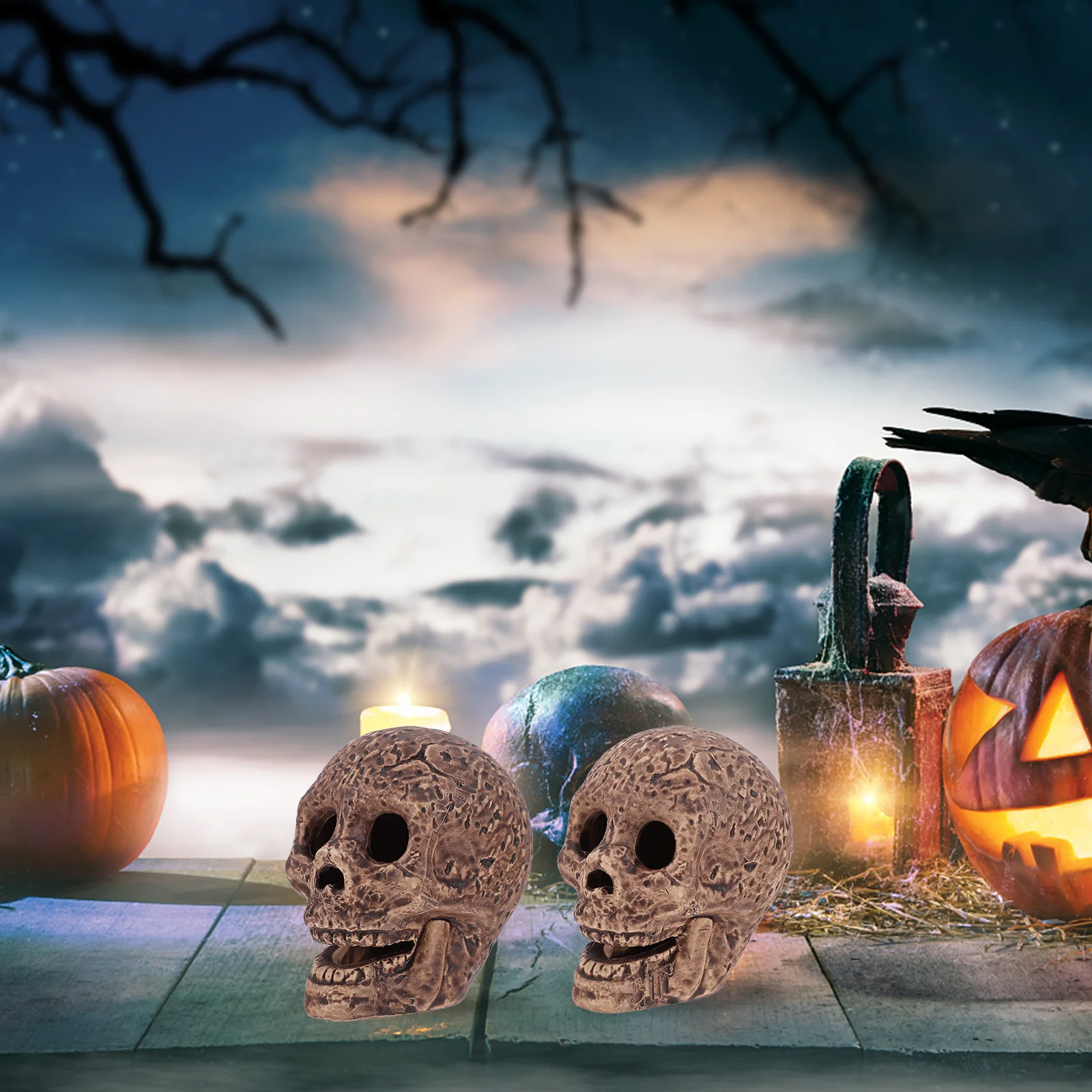 

2Pcs Ceramic Skull Decor Exquisite Halloween Decoration for Home Office Bar Party Creepy Skull Props Figurine