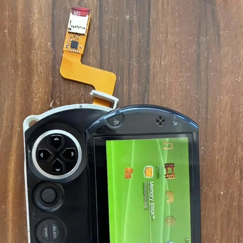 Karta adaptera TF na M2 dla PSPGo z obsługą pamięci 128 GB, zapewniająca płynny transfer danych dla przenośnej rozrywki. — zdjęcie produktu 6