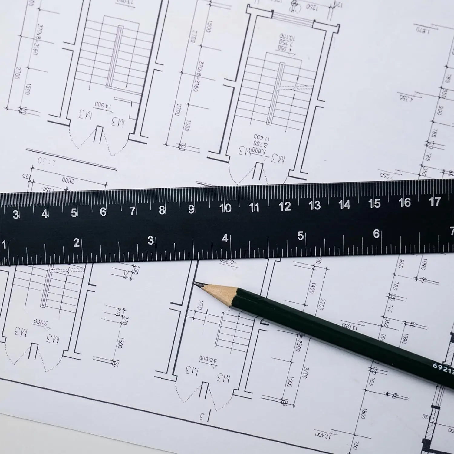 Metal Ruler 12 inch, Aluminum Ruler with Metric and  Measurement, 30  Long Straight Ruler with Inch and MM Conversion Table for